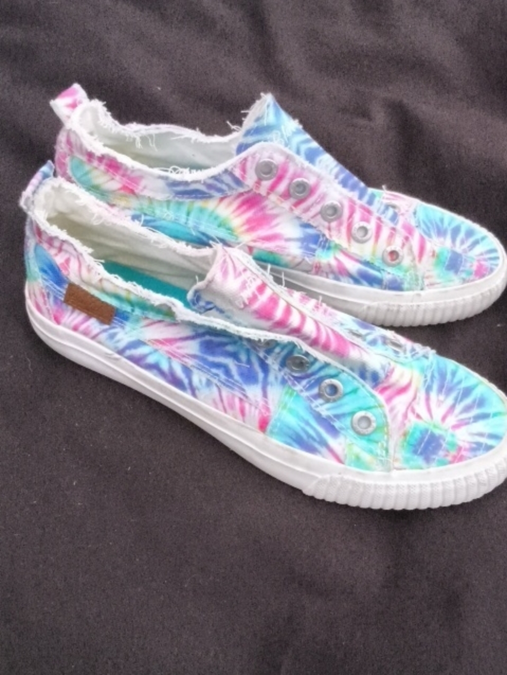Blowfish Tie-Dye Size 9 Slip-On Canvas Sneakers - Pink Blue Green Fun,Vibrant,